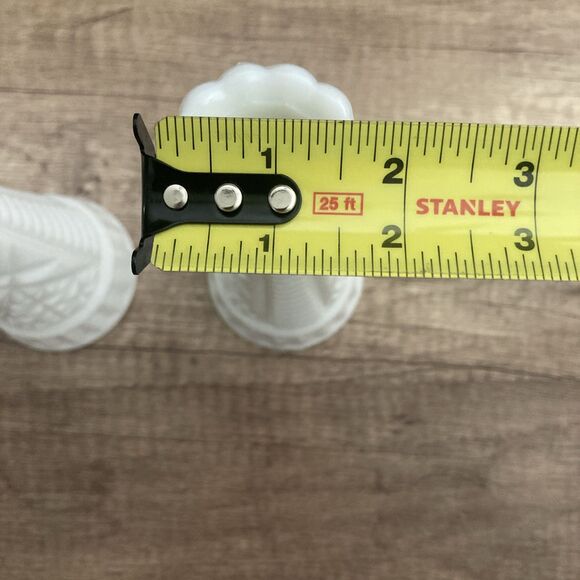 Vintage Milk Glass Bud Vases 6" Set of 2 Diamond Pattern Geometric Scalloped - Picture 11 of 11